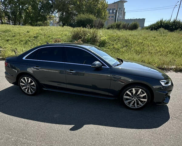 Серый Ауди А4, объемом двигателя 1.97 л и пробегом 55 тыс. км за 28200 $, фото 9 на Automoto.ua