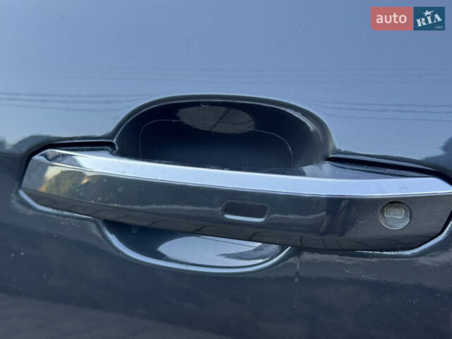 Серый Ауди А4, объемом двигателя 2 л и пробегом 41 тыс. км за 26800 $, фото 39 на Automoto.ua