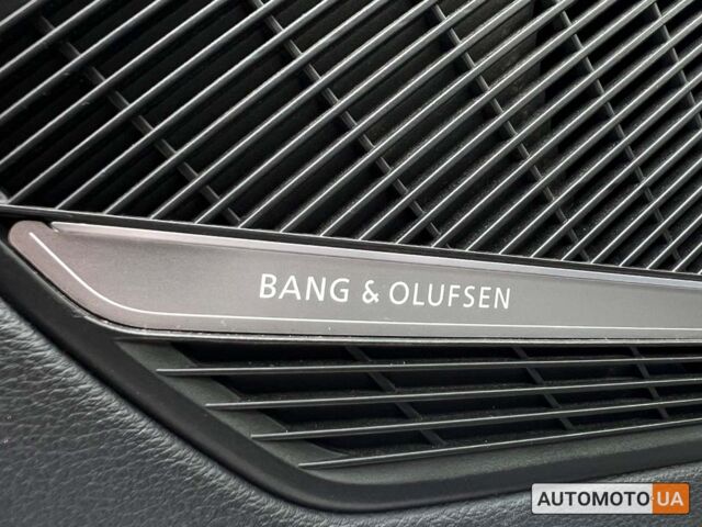 Серый Ауди А4, объемом двигателя 2 л и пробегом 33 тыс. км за 34300 $, фото 18 на Automoto.ua