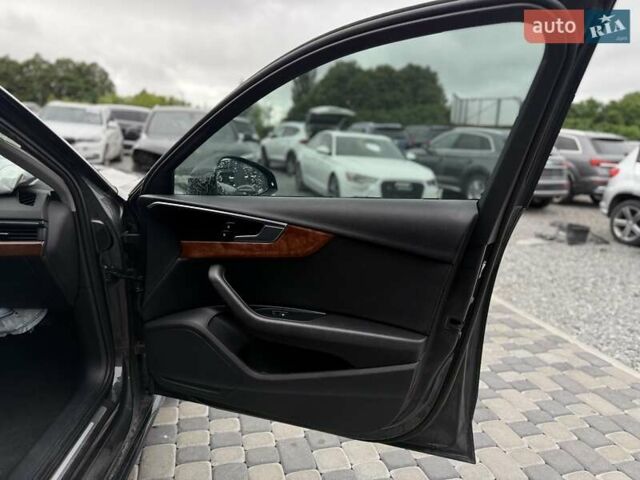 Сірий Ауді А4, об'ємом двигуна 1.98 л та пробігом 49 тис. км за 13900 $, фото 13 на Automoto.ua