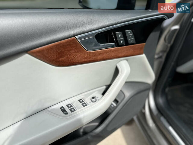 Сірий Ауді А4, об'ємом двигуна 2 л та пробігом 52 тис. км за 23200 $, фото 12 на Automoto.ua