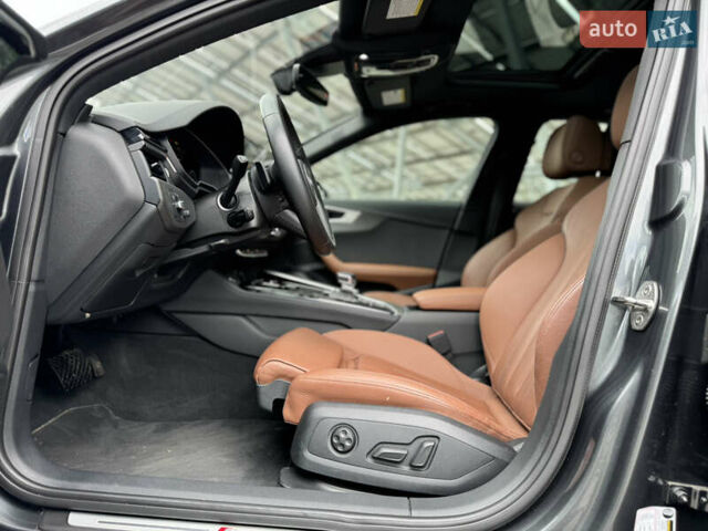 Сірий Ауді А4, об'ємом двигуна 2 л та пробігом 10 тис. км за 30999 $, фото 33 на Automoto.ua
