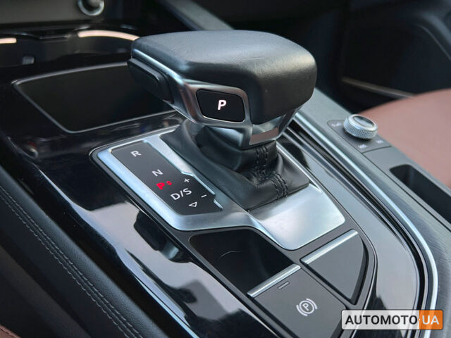 Сірий Ауді А4, об'ємом двигуна 2 л та пробігом 10 тис. км за 35800 $, фото 21 на Automoto.ua