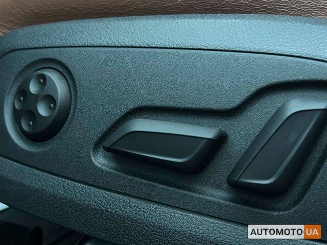 Сірий Ауді А4, об'ємом двигуна 2 л та пробігом 10 тис. км за 35800 $, фото 16 на Automoto.ua