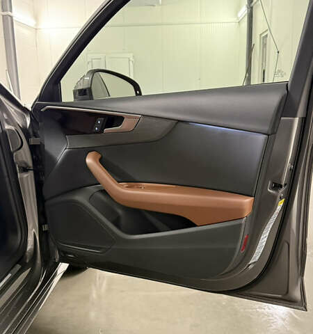 Серый Ауди А4, объемом двигателя 2 л и пробегом 68 тыс. км за 24500 $, фото 13 на Automoto.ua