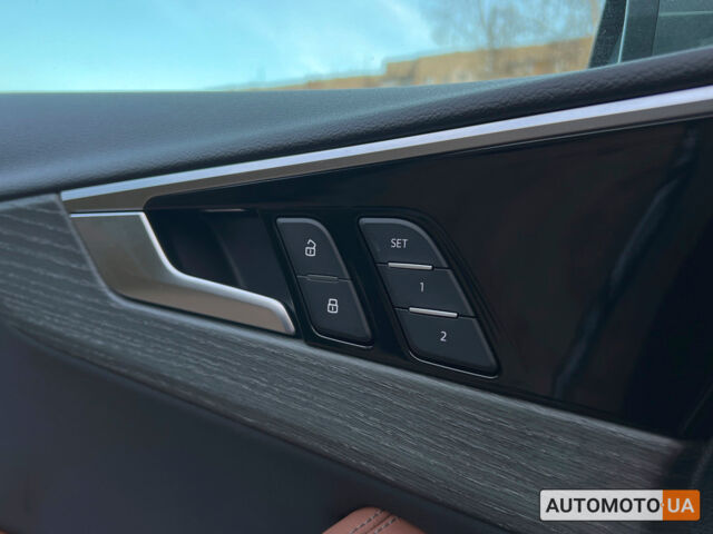 Сірий Ауді А4, об'ємом двигуна 2 л та пробігом 10 тис. км за 35800 $, фото 18 на Automoto.ua