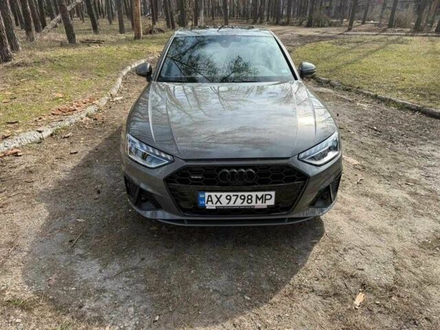 Сірий Ауді А4, об'ємом двигуна 2 л та пробігом 39 тис. км за 32960 $, фото 9 на Automoto.ua