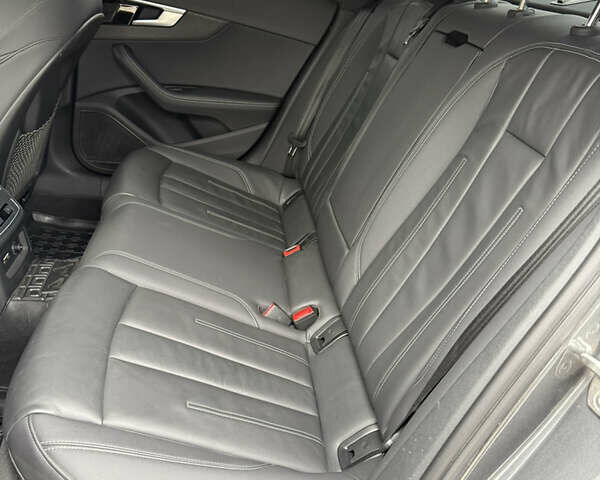 Сірий Ауді А4, об'ємом двигуна 1.98 л та пробігом 48 тис. км за 33000 $, фото 17 на Automoto.ua