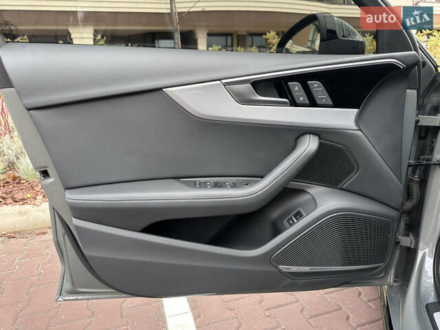 Серый Ауди А4, объемом двигателя 2 л и пробегом 29 тыс. км за 36900 $, фото 49 на Automoto.ua