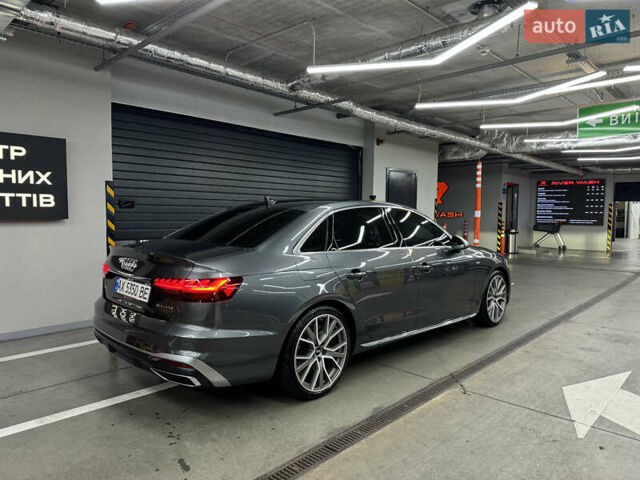 Серый Ауди А4, объемом двигателя 1.98 л и пробегом 26 тыс. км за 55500 $, фото 2 на Automoto.ua