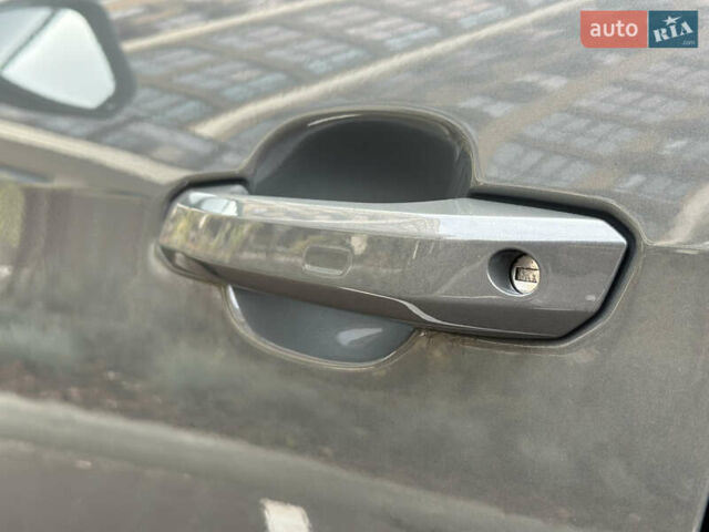 Серый Ауди А4, объемом двигателя 2 л и пробегом 29 тыс. км за 36900 $, фото 31 на Automoto.ua