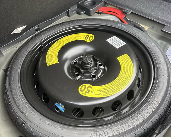 Серый Ауди А4, объемом двигателя 2 л и пробегом 29 тыс. км за 36900 $, фото 65 на Automoto.ua