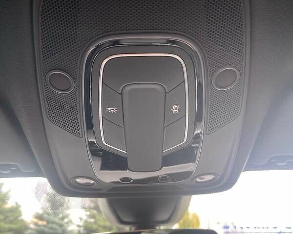 Ауди А4 2023 в Киеве на Automoto.ua Серый Ауди А4, объемом двигателя 2 л и пробегом 28 тыс. км за 54000 $, фото 67 на Automoto.ua