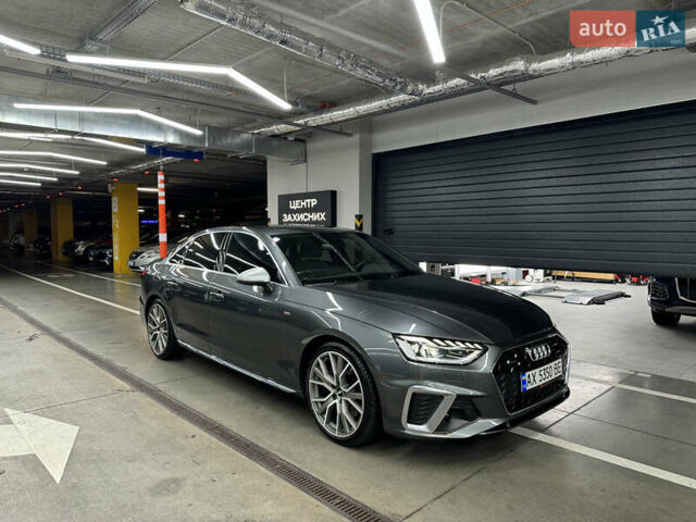 Серый Ауди А4, объемом двигателя 1.98 л и пробегом 26 тыс. км за 55500 $, фото 1 на Automoto.ua