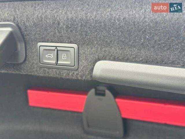 Ауди А4 2023 в Киеве на Automoto.ua Серый Ауди А4, объемом двигателя 2 л и пробегом 28 тыс. км за 54000 $, фото 15 на Automoto.ua