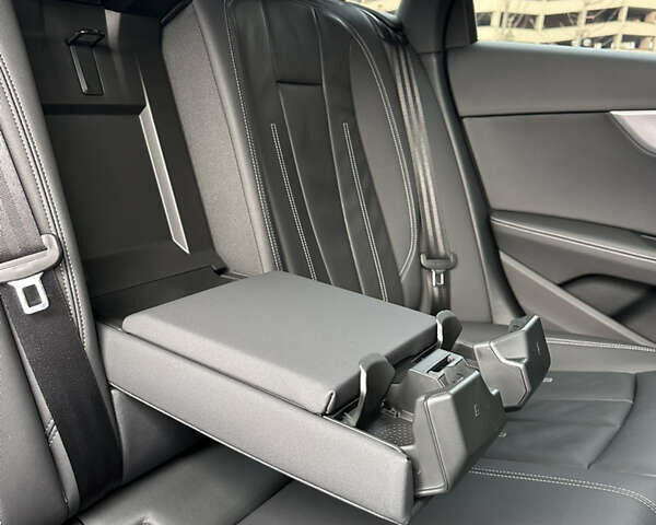 Серый Ауди А4, объемом двигателя 2 л и пробегом 29 тыс. км за 36900 $, фото 59 на Automoto.ua