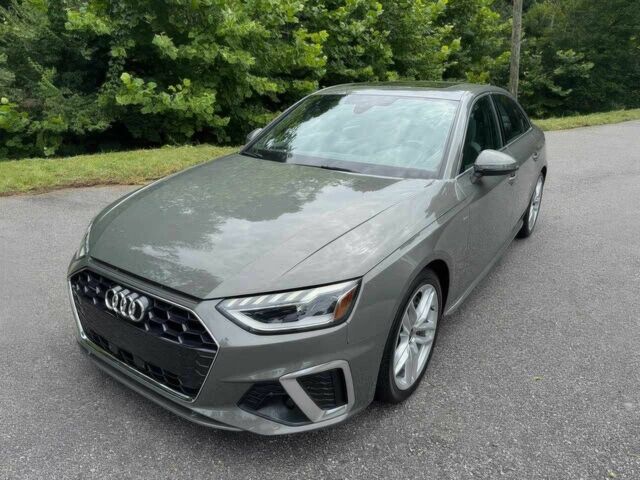 Ауди А4 2023 в Одессе на Automoto.ua Серый Ауди А4, объемом двигателя 2 л и пробегом 24 тыс. км за 12500 $, фото 2 на Automoto.ua