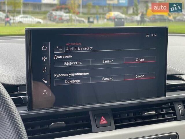 Ауди А4 2023 в Киеве на Automoto.ua Серый Ауди А4, объемом двигателя 2 л и пробегом 28 тыс. км за 54000 $, фото 52 на Automoto.ua