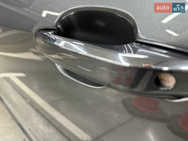 Серый Ауди А4, объемом двигателя 1.98 л и пробегом 26 тыс. км за 55500 $, фото 21 на Automoto.ua