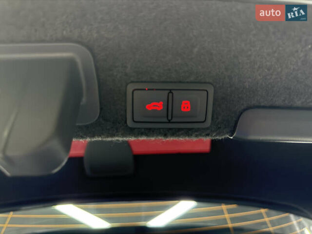 Серый Ауди А4, объемом двигателя 1.98 л и пробегом 26 тыс. км за 55500 $, фото 33 на Automoto.ua