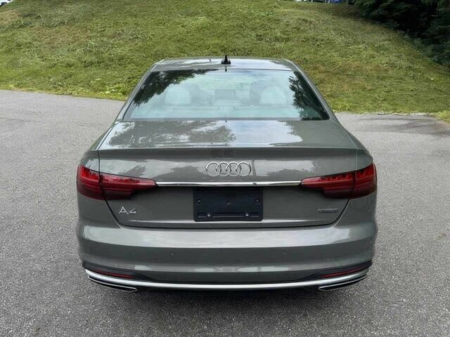 Ауди А4 2023 в Одессе на Automoto.ua Серый Ауди А4, объемом двигателя 2 л и пробегом 24 тыс. км за 12500 $, фото 4 на Automoto.ua