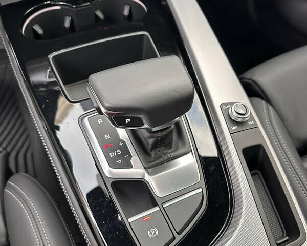 Серый Ауди А4, объемом двигателя 2 л и пробегом 29 тыс. км за 36900 $, фото 44 на Automoto.ua