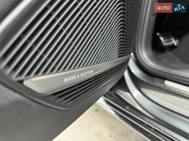 Серый Ауди А4, объемом двигателя 1.98 л и пробегом 26 тыс. км за 55500 $, фото 29 на Automoto.ua