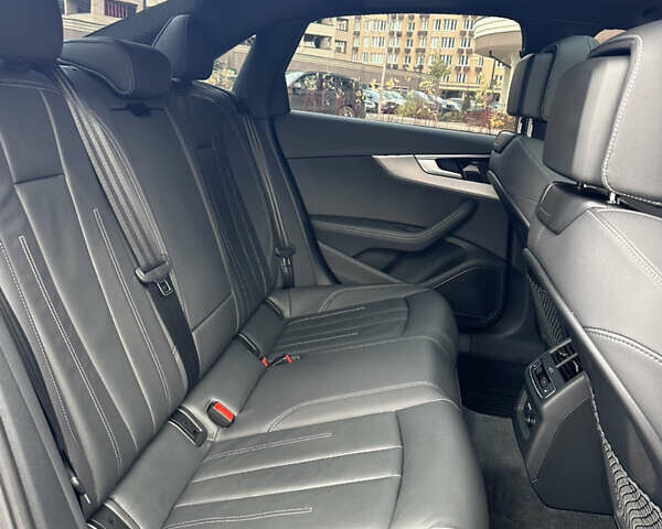 Серый Ауди А4, объемом двигателя 2 л и пробегом 29 тыс. км за 36900 $, фото 57 на Automoto.ua