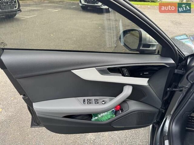 Ауди А4 2023 в Киеве на Automoto.ua Серый Ауди А4, объемом двигателя 2 л и пробегом 28 тыс. км за 54000 $, фото 24 на Automoto.ua