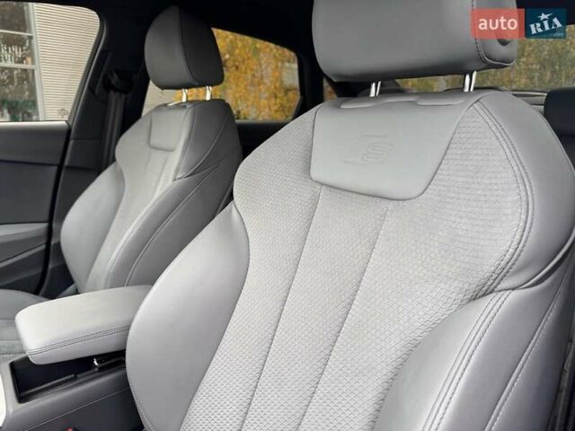 Ауди А4 2023 в Киеве на Automoto.ua Серый Ауди А4, объемом двигателя 2 л и пробегом 28 тыс. км за 54000 $, фото 30 на Automoto.ua