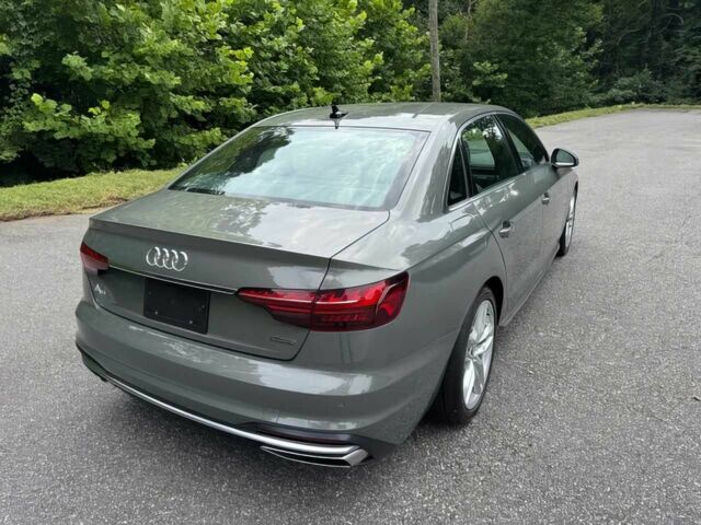 Ауди А4 2023 в Одессе на Automoto.ua Серый Ауди А4, объемом двигателя 2 л и пробегом 24 тыс. км за 12500 $, фото 5 на Automoto.ua