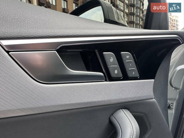 Серый Ауди А4, объемом двигателя 2 л и пробегом 29 тыс. км за 36900 $, фото 51 на Automoto.ua