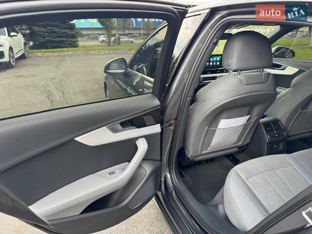 Ауди А4 2023 в Киеве на Automoto.ua Серый Ауди А4, объемом двигателя 2 л и пробегом 28 тыс. км за 54000 $, фото 71 на Automoto.ua