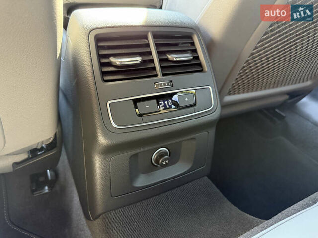 Серый Ауди А4, объемом двигателя 1.98 л и пробегом 26 тыс. км за 55500 $, фото 75 на Automoto.ua