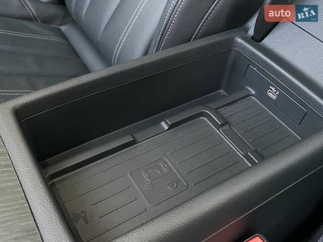 Серый Ауди А4, объемом двигателя 1.98 л и пробегом 1 тыс. км за 37900 $, фото 31 на Automoto.ua