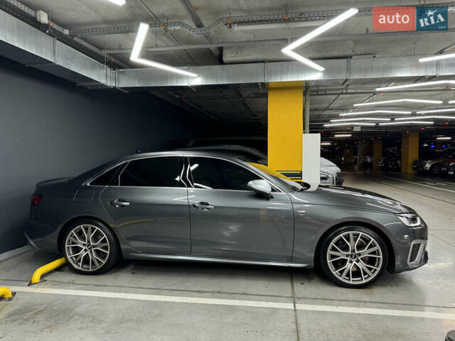 Серый Ауди А4, объемом двигателя 1.98 л и пробегом 26 тыс. км за 55500 $, фото 4 на Automoto.ua