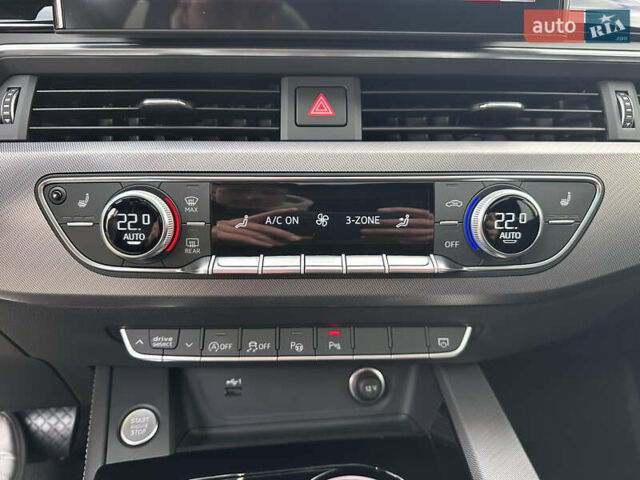 Серый Ауди А4, объемом двигателя 2 л и пробегом 29 тыс. км за 36900 $, фото 45 на Automoto.ua