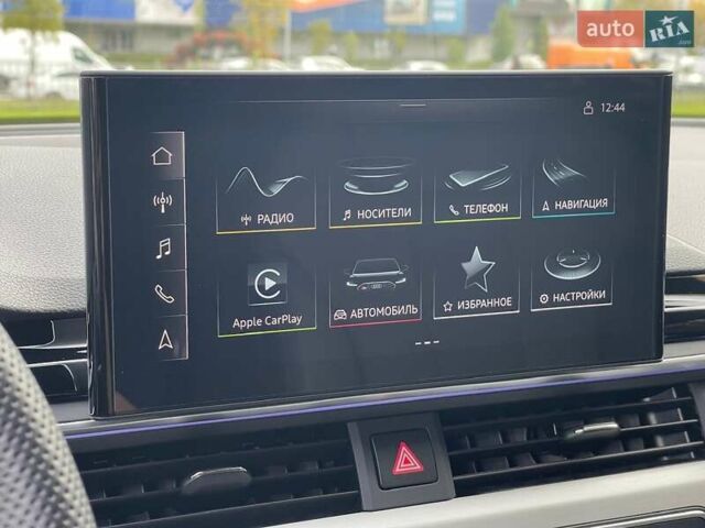 Ауди А4 2023 в Киеве на Automoto.ua Серый Ауди А4, объемом двигателя 2 л и пробегом 28 тыс. км за 54000 $, фото 47 на Automoto.ua