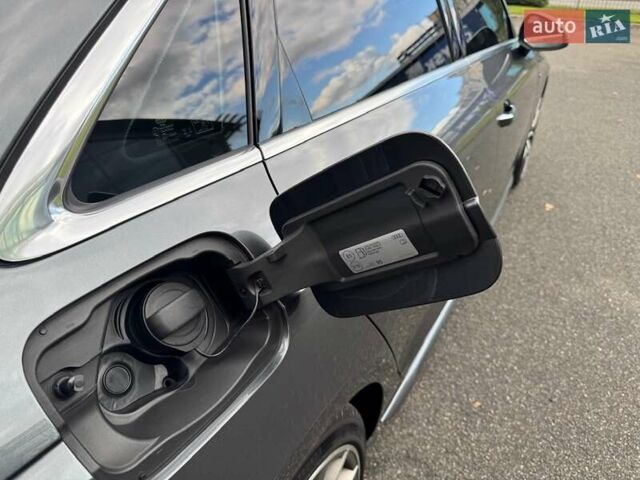 Ауди А4 2023 в Киеве на Automoto.ua Серый Ауди А4, объемом двигателя 2 л и пробегом 28 тыс. км за 54000 $, фото 11 на Automoto.ua