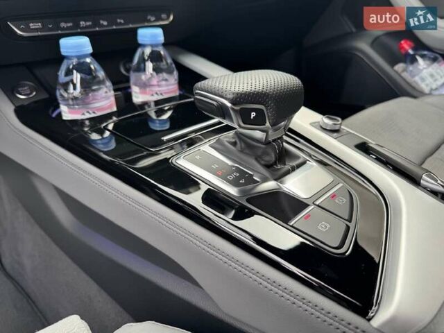 Ауди А4 2023 в Киеве на Automoto.ua Серый Ауди А4, объемом двигателя 2 л и пробегом 28 тыс. км за 54000 $, фото 43 на Automoto.ua