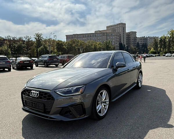 Серый Ауди А4, объемом двигателя 1.98 л и пробегом 46 тыс. км за 35500 $, фото 1 на Automoto.ua