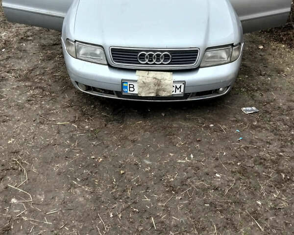 Серый Ауди А4, объемом двигателя 1.9 л и пробегом 380 тыс. км за 3500 $, фото 3 на Automoto.ua