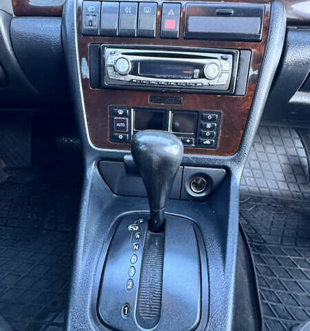 Серый Ауди А4, объемом двигателя 1.9 л и пробегом 415 тыс. км за 3199 $, фото 25 на Automoto.ua