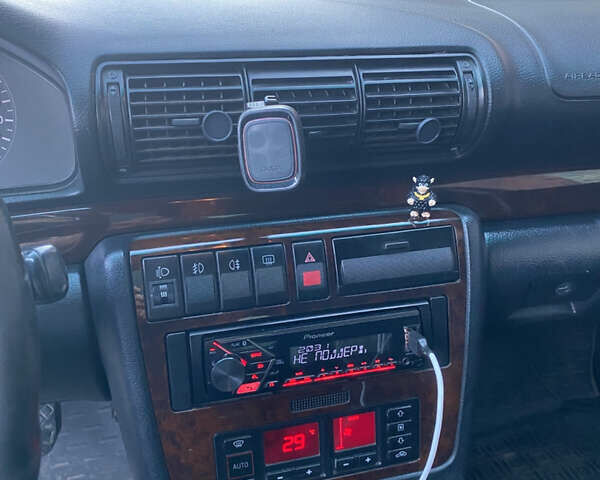 Серый Ауди А4, объемом двигателя 1.9 л и пробегом 412 тыс. км за 3800 $, фото 15 на Automoto.ua