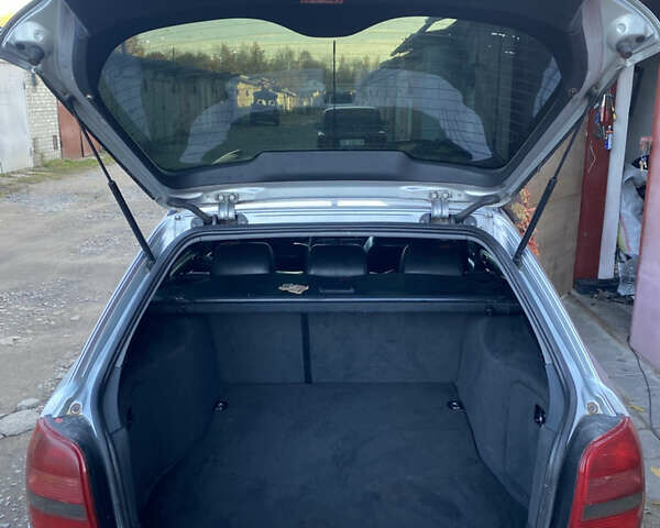 Серый Ауди А4, объемом двигателя 1.9 л и пробегом 412 тыс. км за 3800 $, фото 8 на Automoto.ua