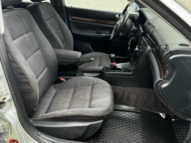 Серый Ауди А4, объемом двигателя 1.9 л и пробегом 400 тыс. км за 2300 $, фото 10 на Automoto.ua