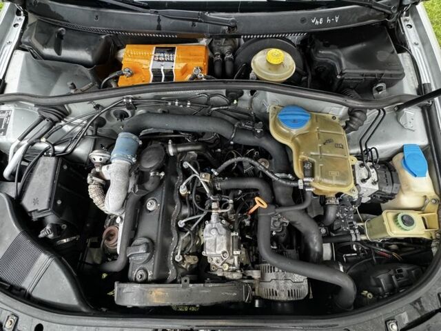 Серый Ауди А4, объемом двигателя 1.9 л и пробегом 400 тыс. км за 2300 $, фото 13 на Automoto.ua