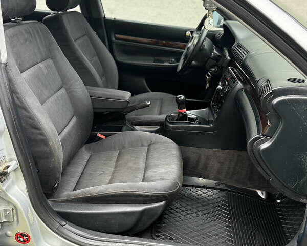 Серый Ауди А4, объемом двигателя 1.9 л и пробегом 400 тыс. км за 2300 $, фото 10 на Automoto.ua