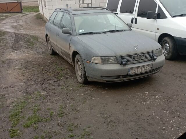 Серый Ауди А4, объемом двигателя 0 л и пробегом 30 тыс. км за 1600 $, фото 1 на Automoto.ua