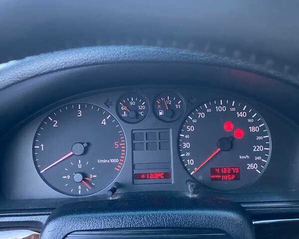 Серый Ауди А4, объемом двигателя 1.9 л и пробегом 412 тыс. км за 3800 $, фото 14 на Automoto.ua